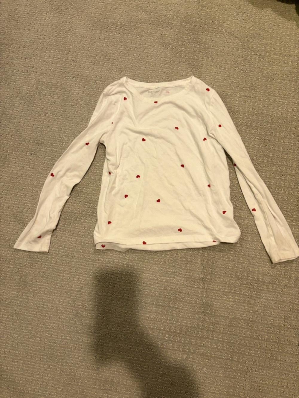 Old Navy White Long Sleeve Tee with Red Heart Print